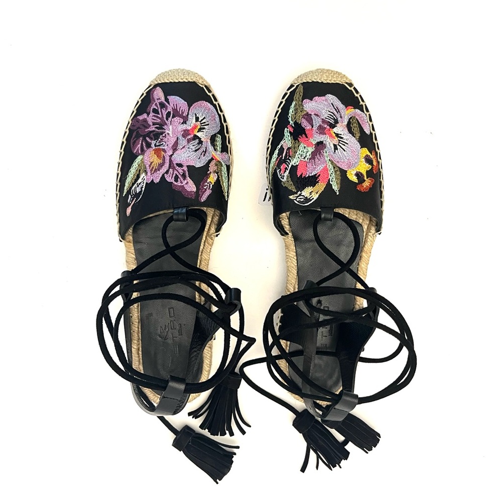 ETRO | Floral Bird Embroidered Black Lace- Up Tassel | Espadrilles - Picture 4 of 13